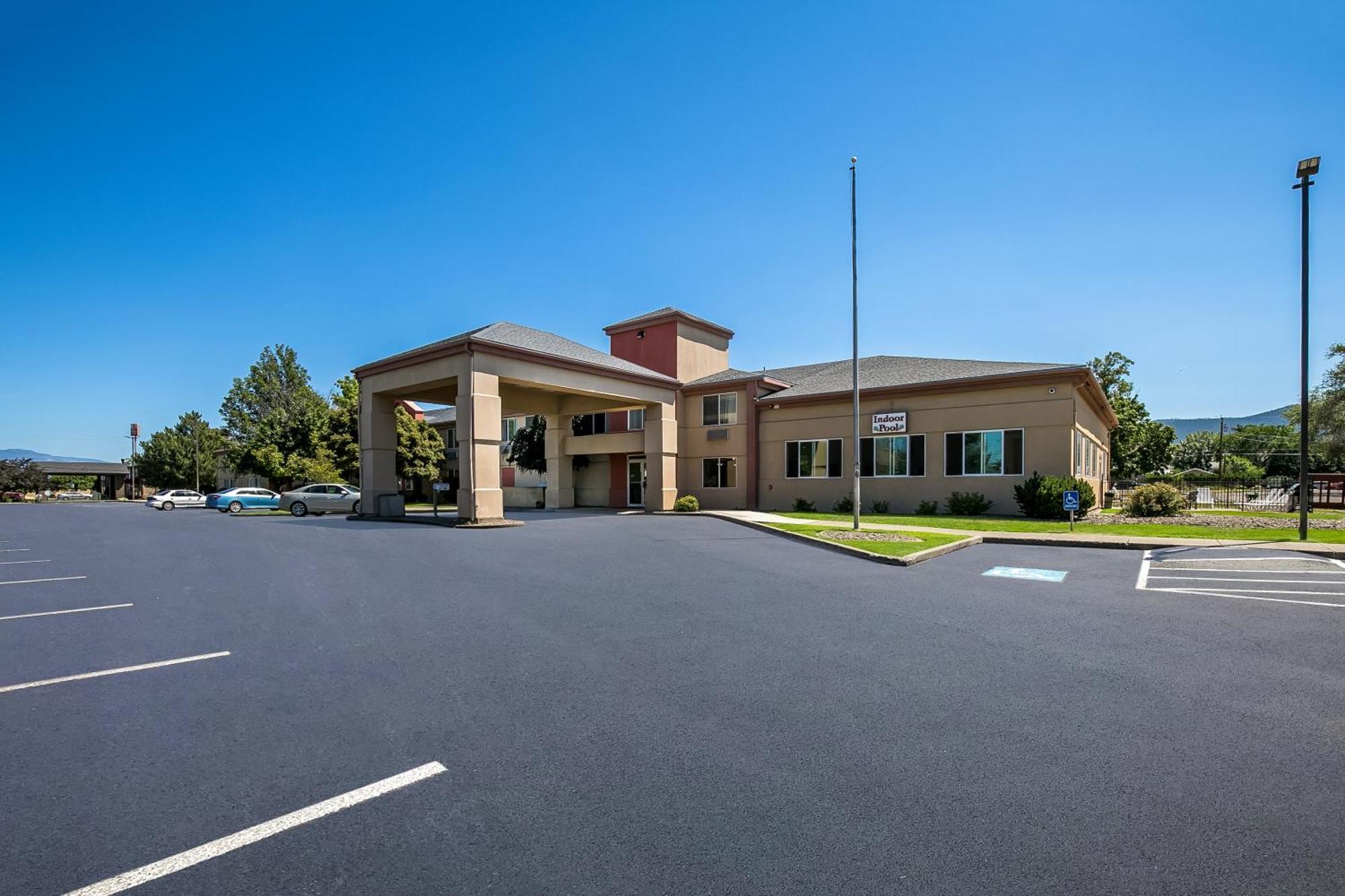 Americas Best Value Sandman Inn La Grande Exteriör bild